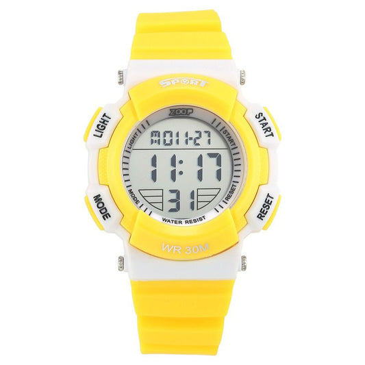 Zoop By Titan Digital Dial Watch with Plastic Strap For Kids 16034PP04W