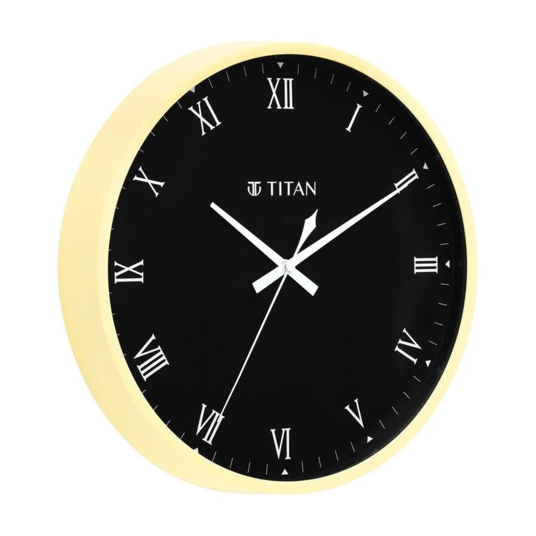 Classic Off White Wall Clock with Silent Sweep Technology - 29.5 cm x 29.5 cm (Medium)  W0043PA06A