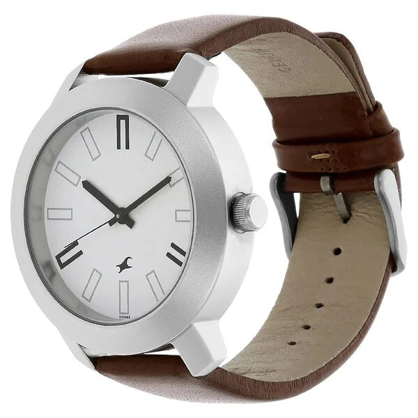 Fastrack Quartz Analog White Dial Leather Strap Watch for Guys ns3120sl01 / 3120sl01