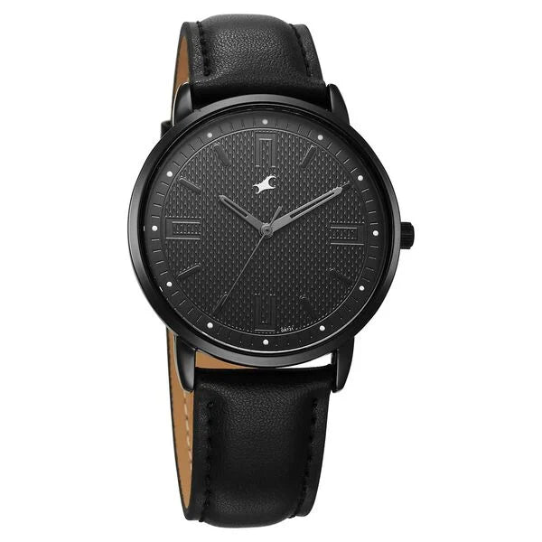 Fastrack Stunners X Quartz Analog Black Dial Leather Strap Watch For Guys 38159NL01