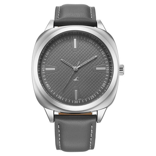 Fastrack Stunners X Quartz Analog Grey Dial Leather Strap Watch For Guys 38161sl01