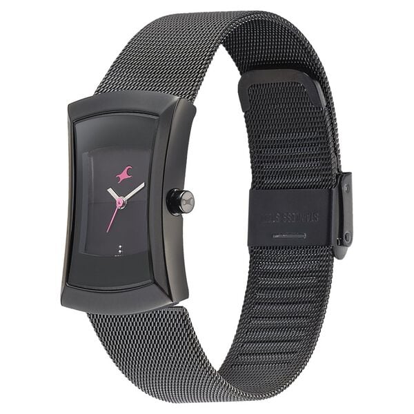 Fastrack Pulse Quartz Analog Black Dial Stainless Steel Strap Watch for Girls 6093nm01