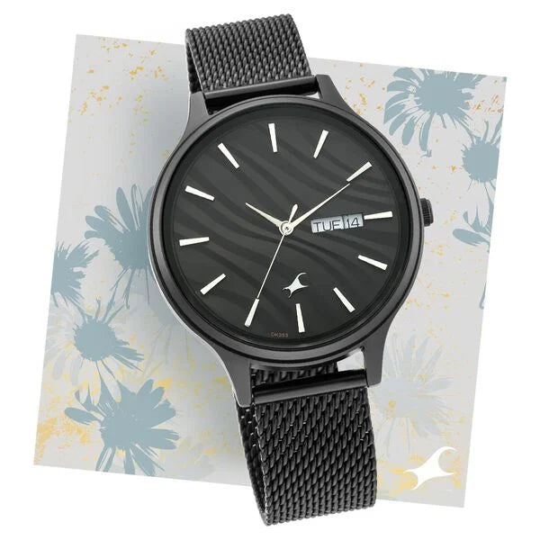 Fastrack Ruffles Quartz Analog with Day and Date Black Dial Stainless Steel Strap Watch for Girls ns6207nm01 / 6207nm01