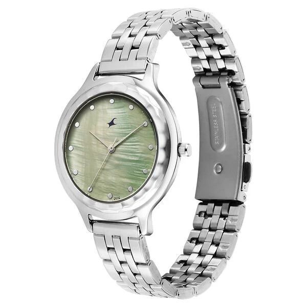 Fastrack Stunners X Quartz Analog Green Dial Stainless Steel Strap Watch For Girls 68046sm04