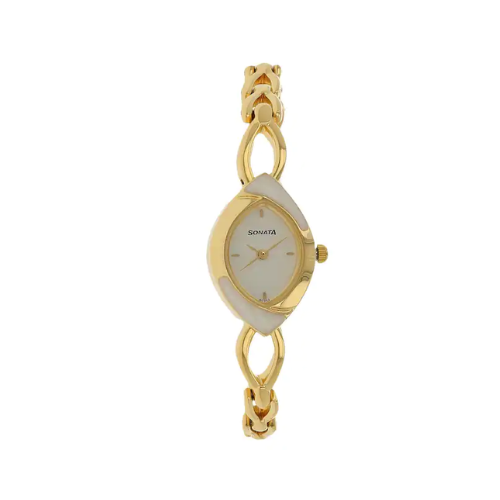 White Dial Golden Metal Strap Watch NR8069YM01